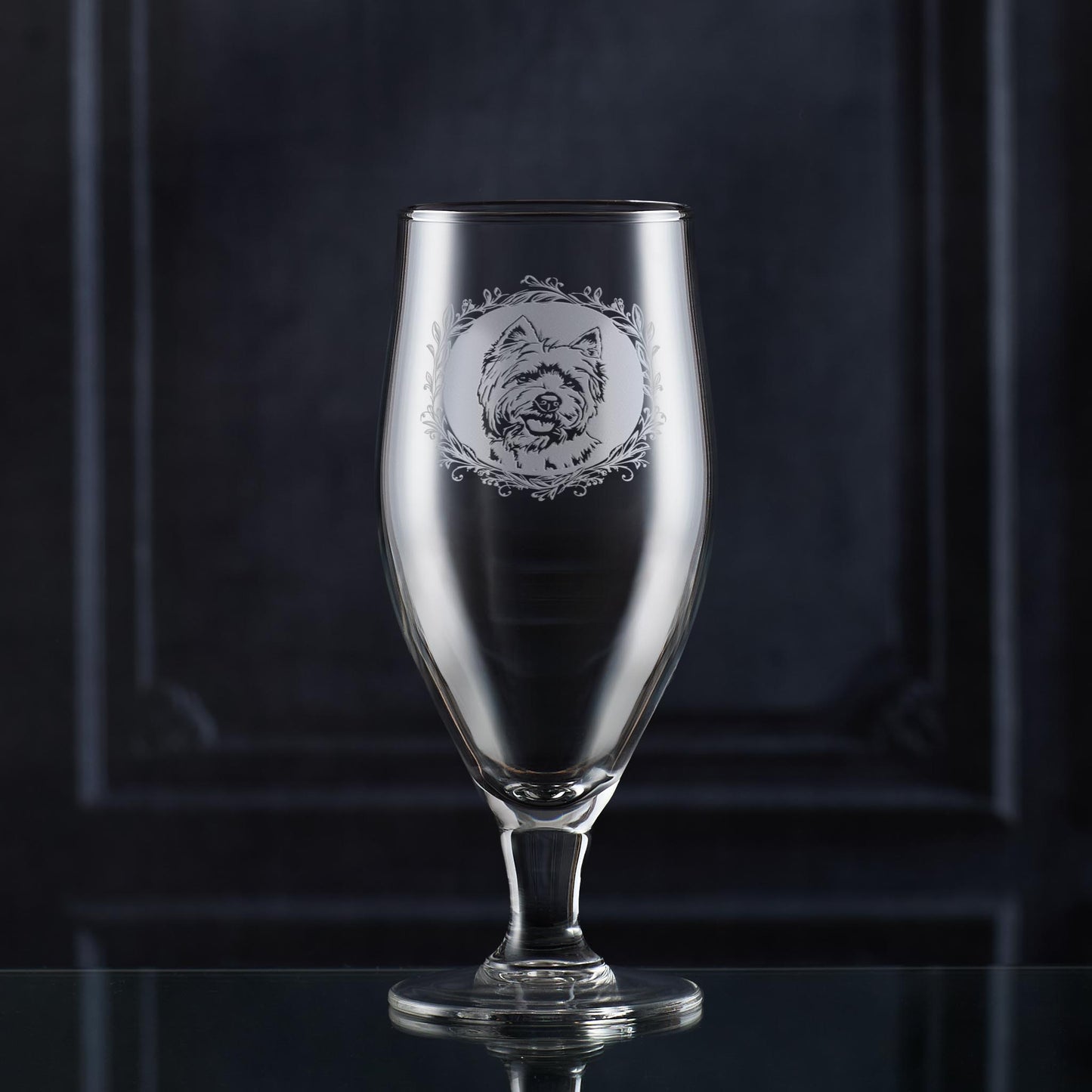 Stemmed Beer Glass with engraved highland terrier portrait in circular frame with leafy garland