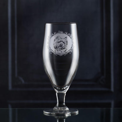 Stemmed Beer Glass with engraved highland terrier portrait in circular frame with leafy garland