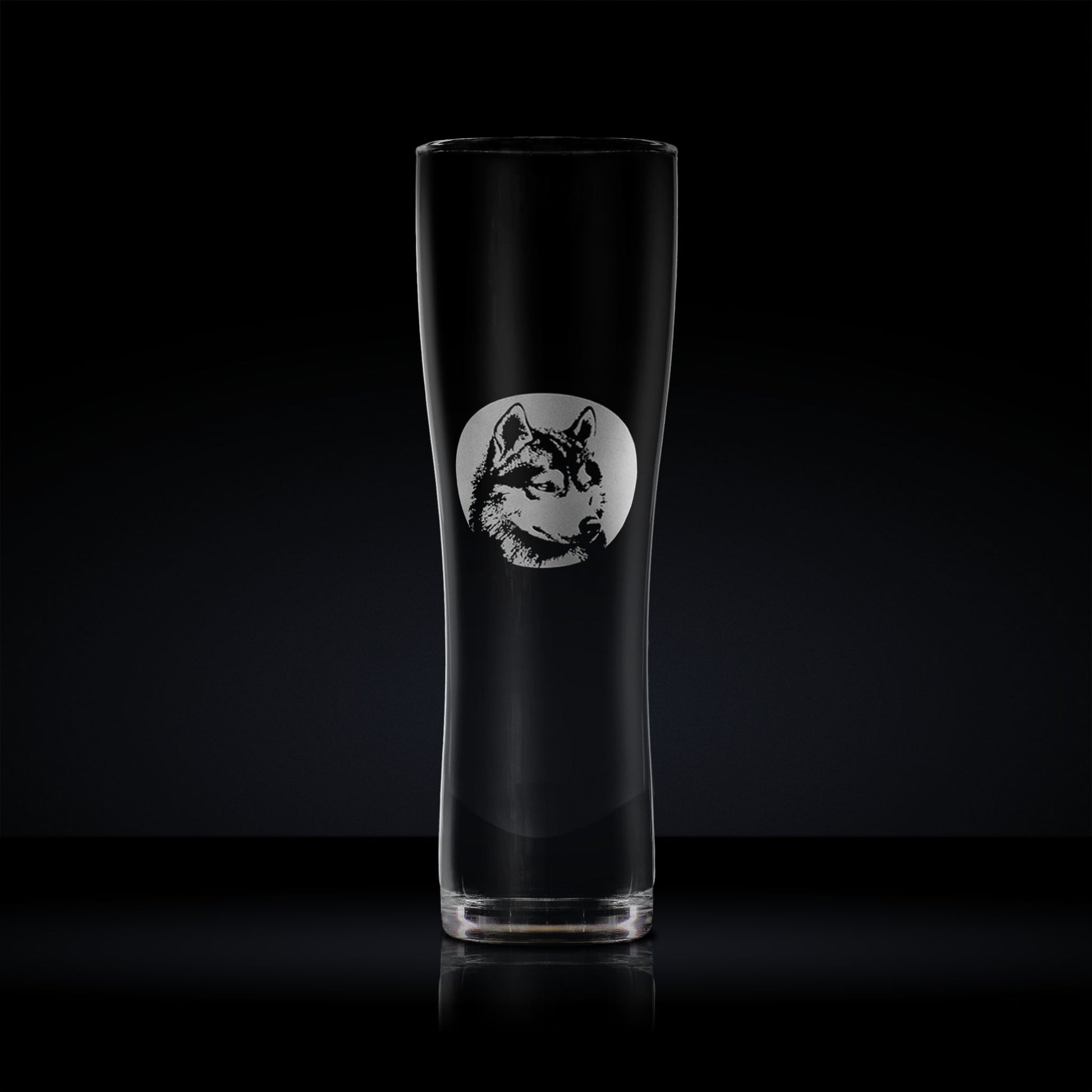 pet dog pint glass engraved  with a siberian husky portrait