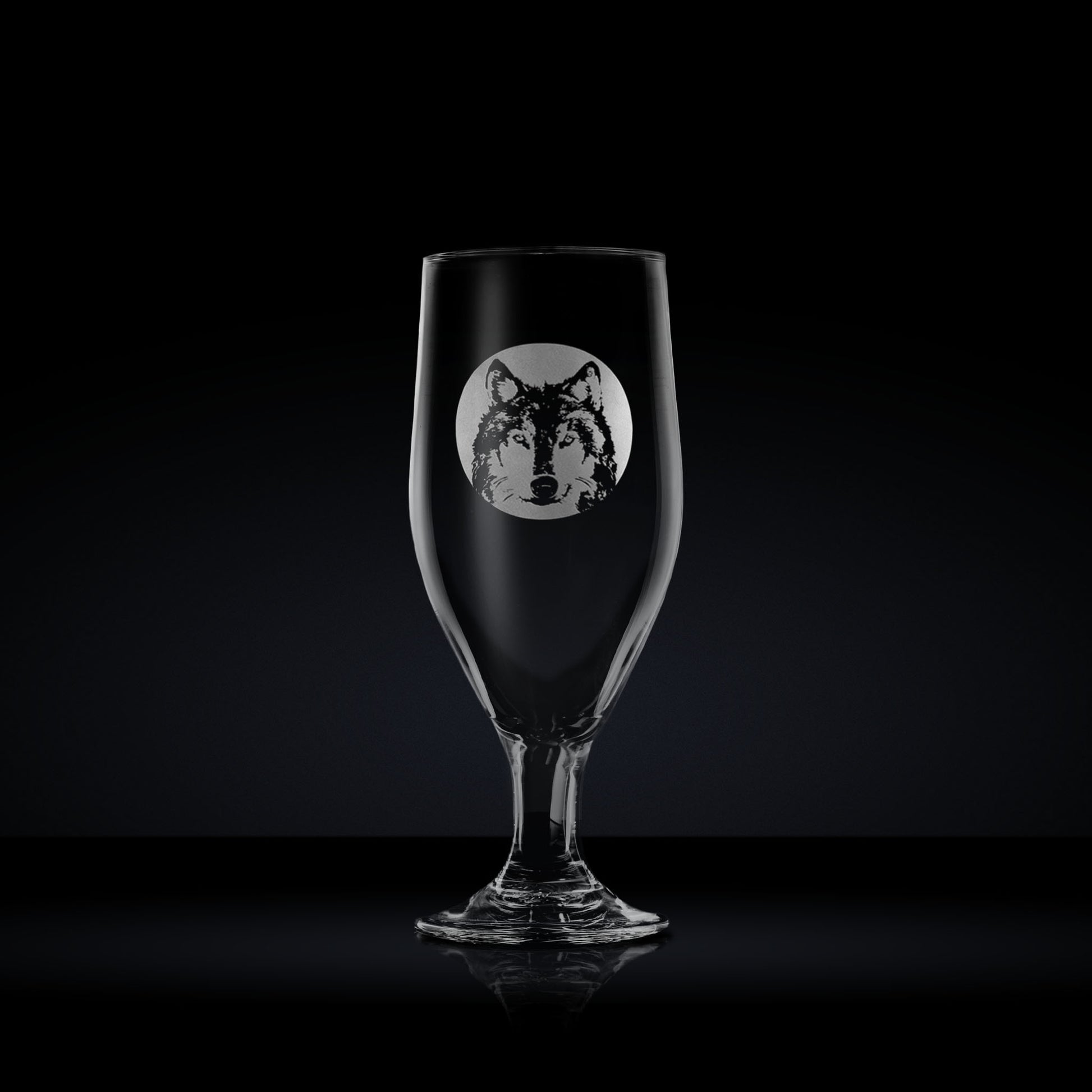 engraved chalice style stemmed beer glass etched with a portrait of a husky dog