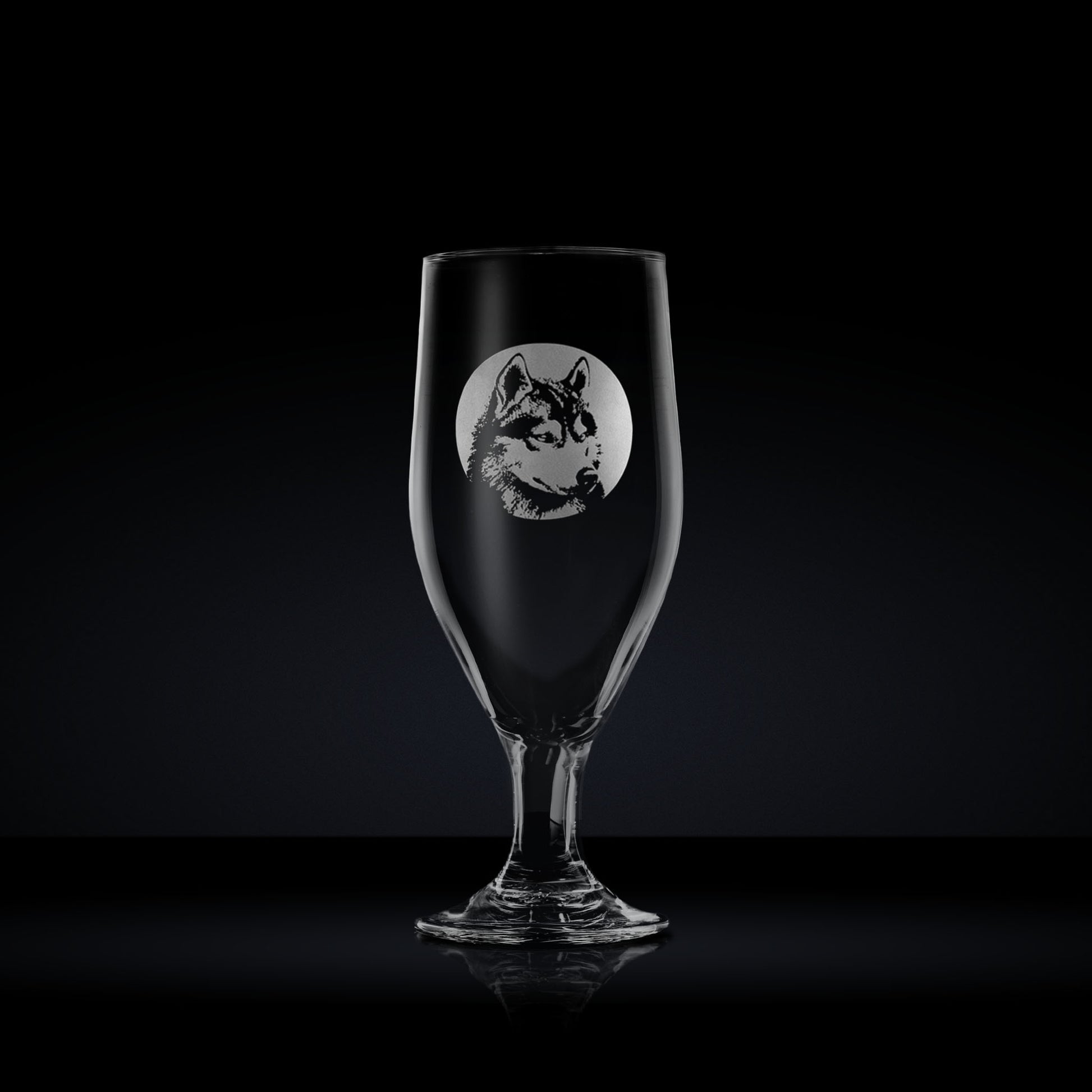 engraved chalice style stemmed beer glass etched with a portrait of a husky dog