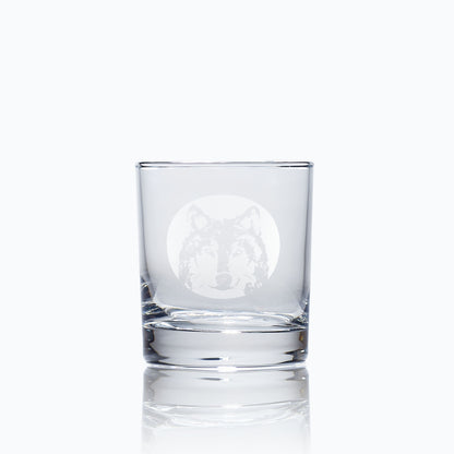 engraved whisky glass etched with a portrait of a siberian husky dog