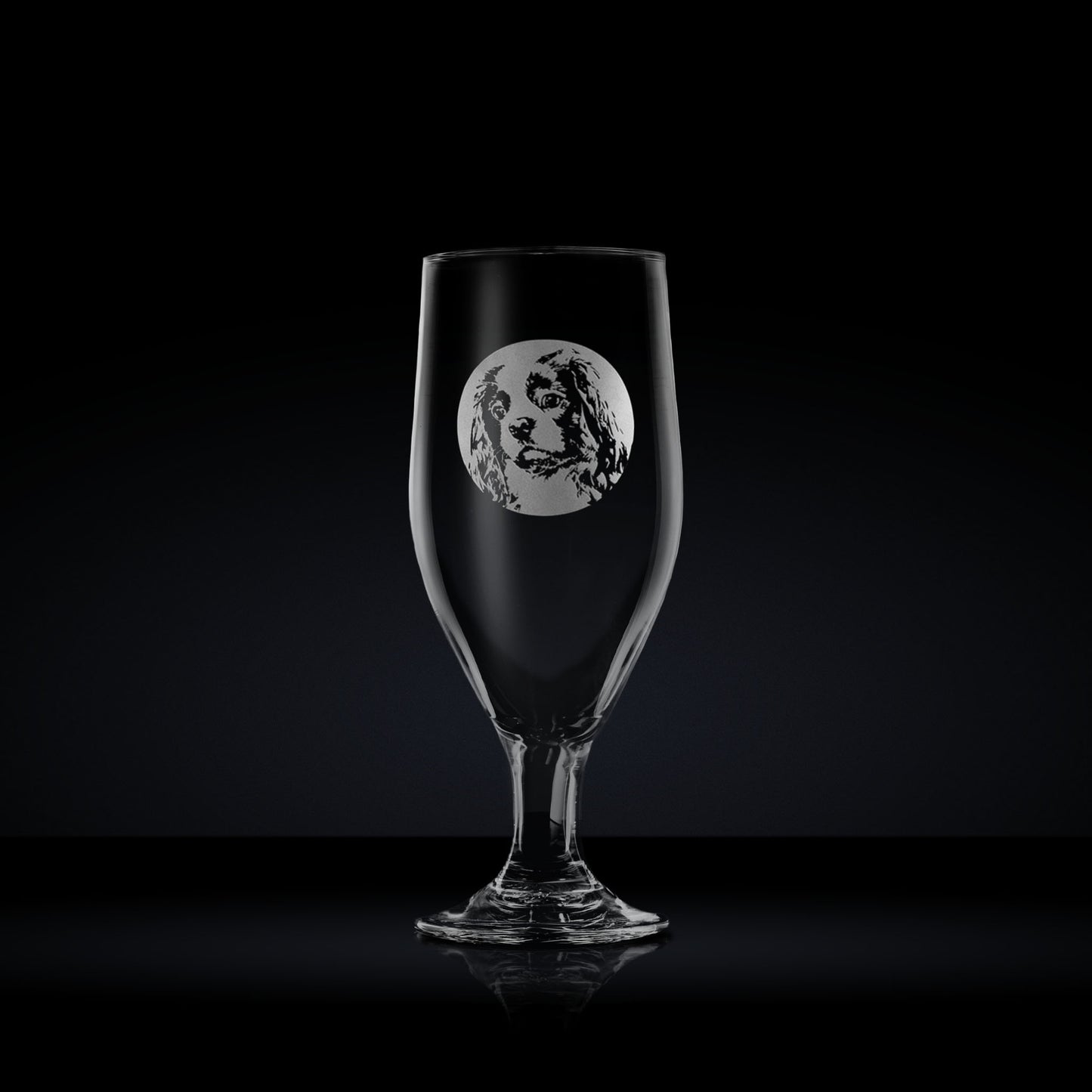 engraved chalice style stemmed beer glass etched with a portrait of an cavalier king charles spaniel spaniel dog