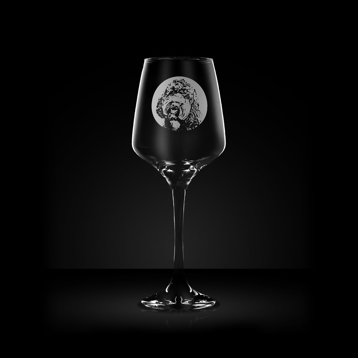 etched wine glass engraved with a portrait of a labradoodle dog