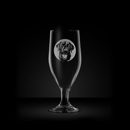 etched stemmed beer glass engraved with a portrait of a labrador dog