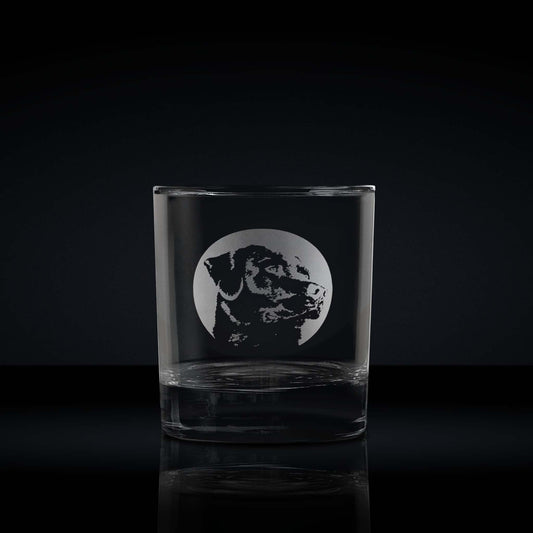 engraved whisky glass etched with a portrait of a labrador dog