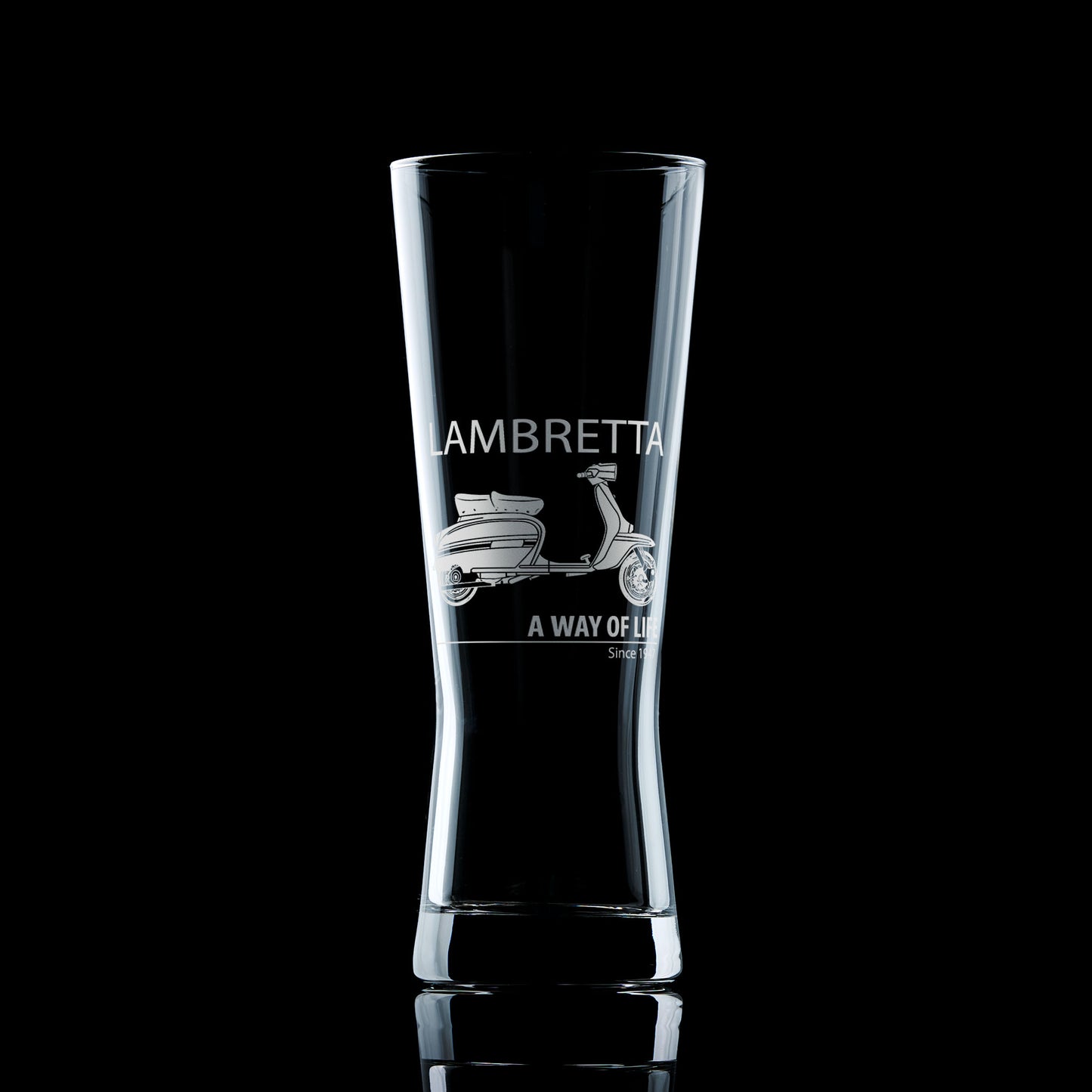 Engraved pint glass featuring a Lambretta GP Series 3 scooter - hand-engraved in Scotland