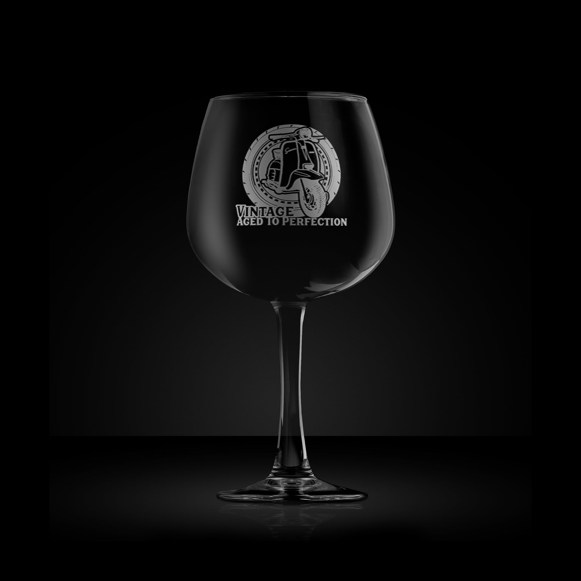 engraved gin glass featuring a lambretta Li special scooter design