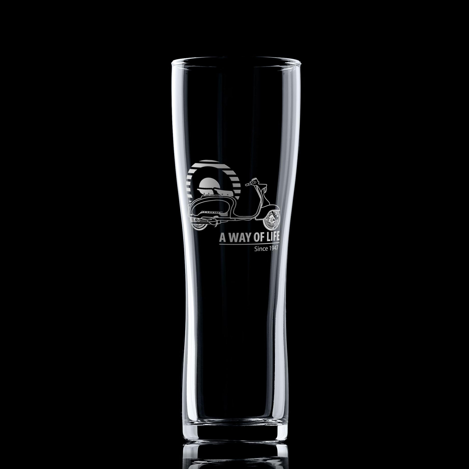 Lambretta LI Series 1 pint glass with Mod target design on dark background