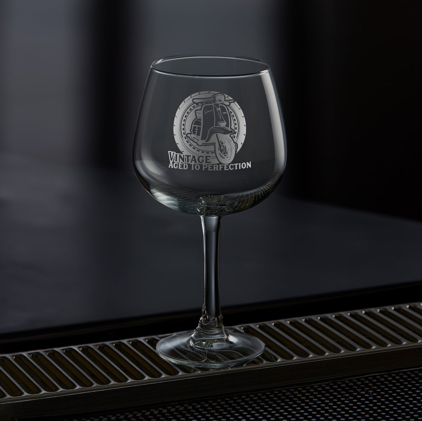 Balloon gin glass engraved with a series 3 lambretta scooter li special