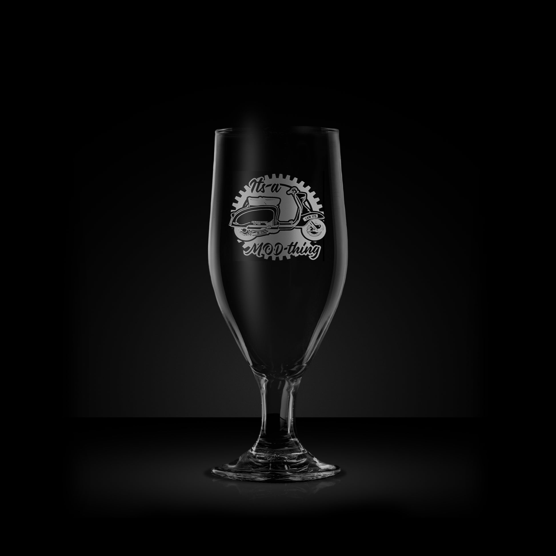 stemmed beer glass engraved with a lambretta ld scooter