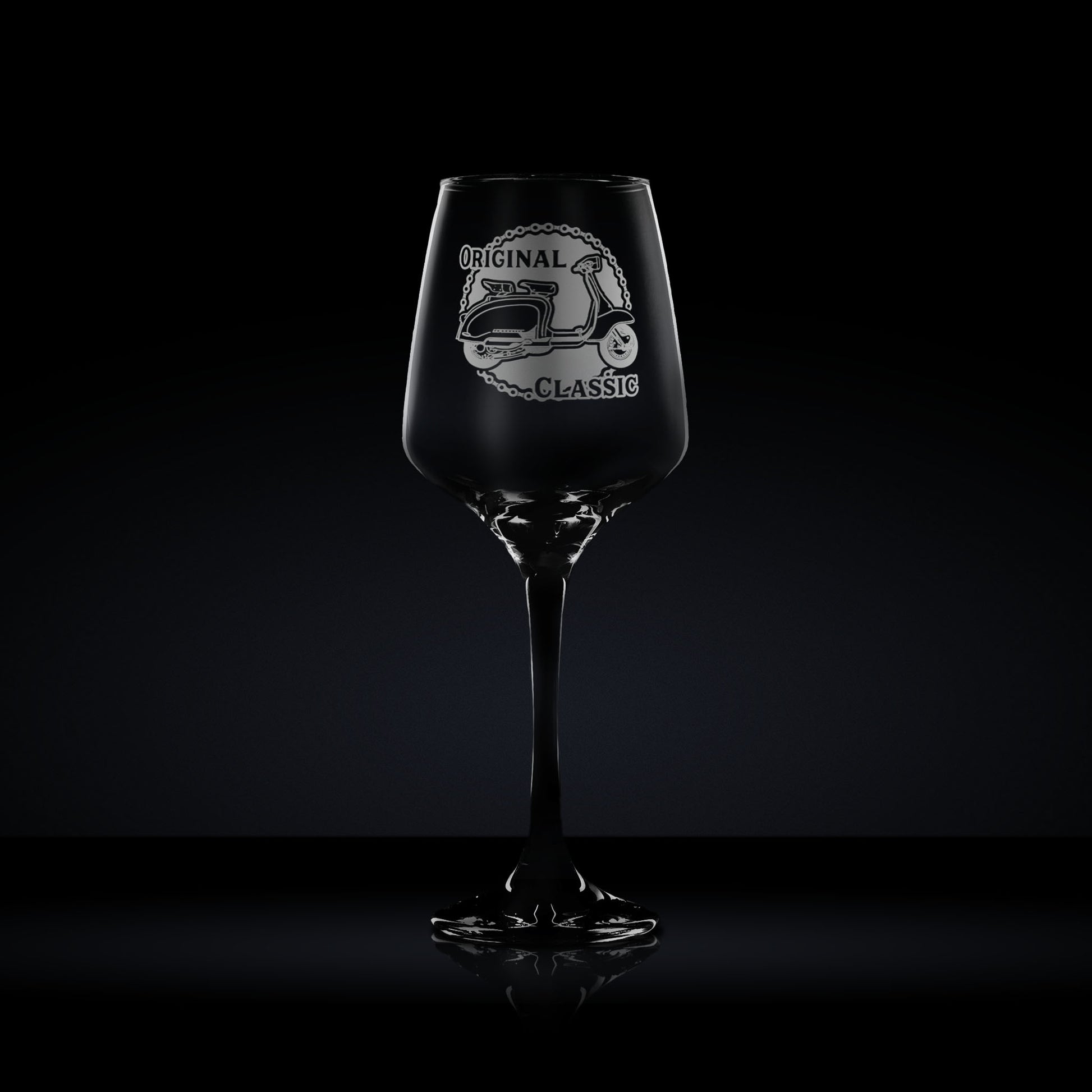 Engraved wine glass etched with a lambretta li125 scooter