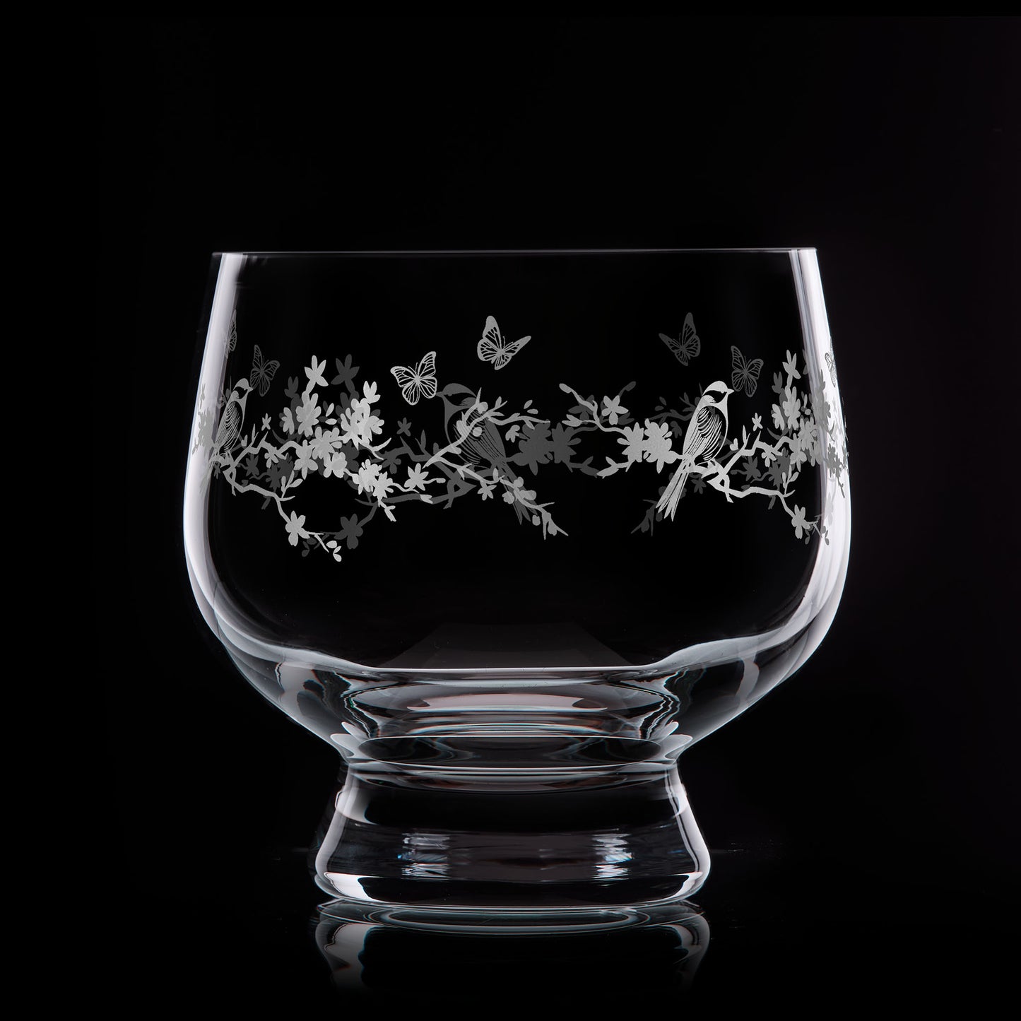 Le Jardin flower bowl with butterfly and garden birds design