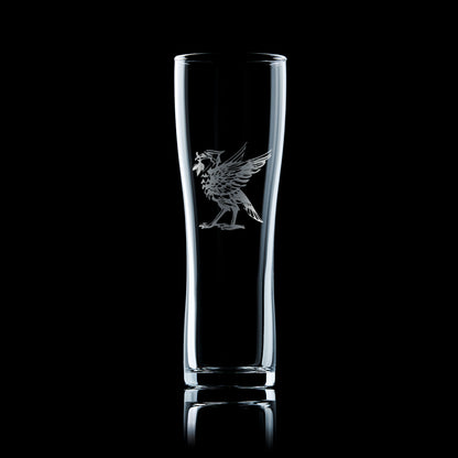 tall pint glass engraved with liverpool's liverbird