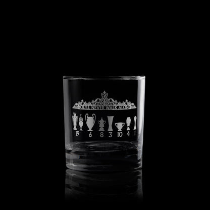 engraved whisky tumbler featuring liverpool's shankly gates and football trophy design