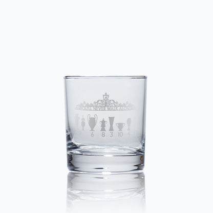 engraved whisky tumbler featuring liverpool's shankly gates and football trophy design