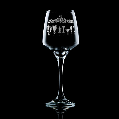 LFC Champions Wall Wine Glass