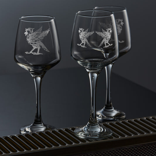 liverpool wine glasses engraved with liverbirds bella and bertie