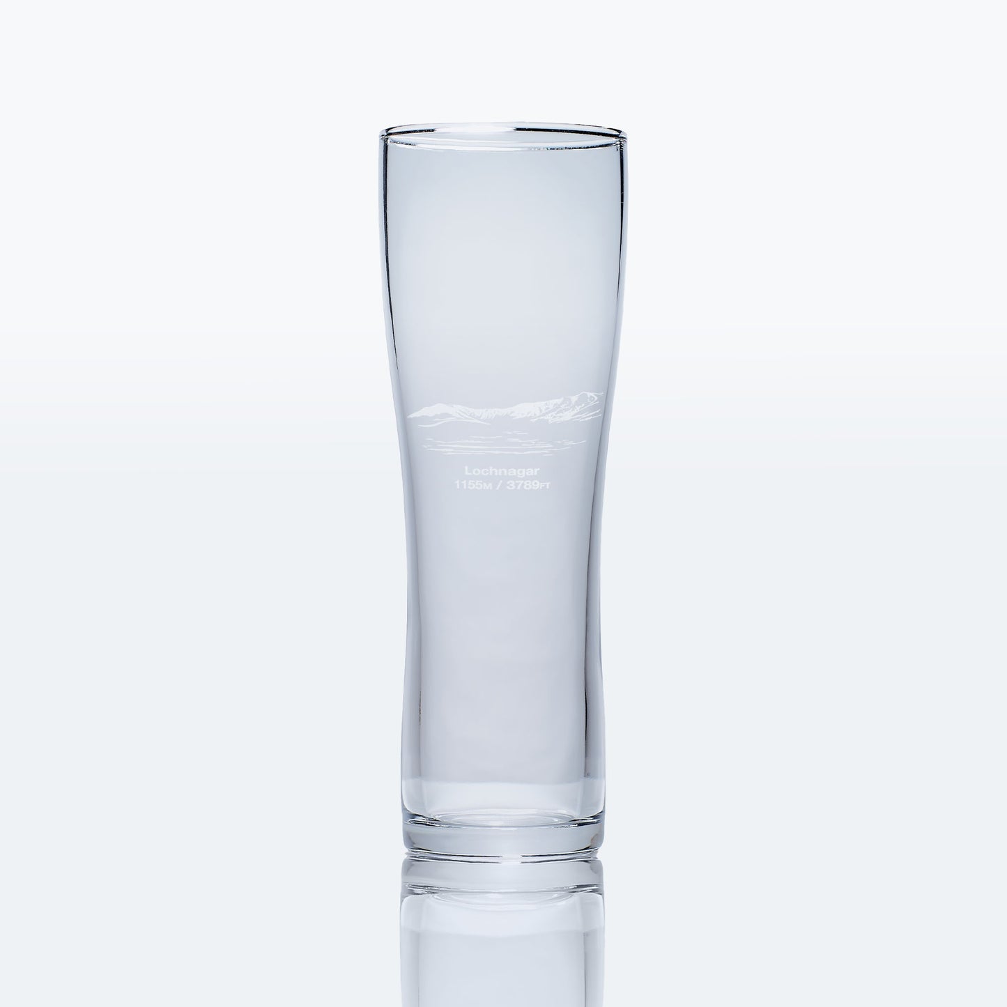 engraved pint glass etched with lochnagar's meikle pap can carn summit