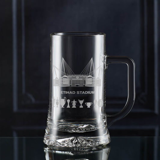 Engraved tankard featuring Manchester’s Etihad Stadium, hand-finished in the UK