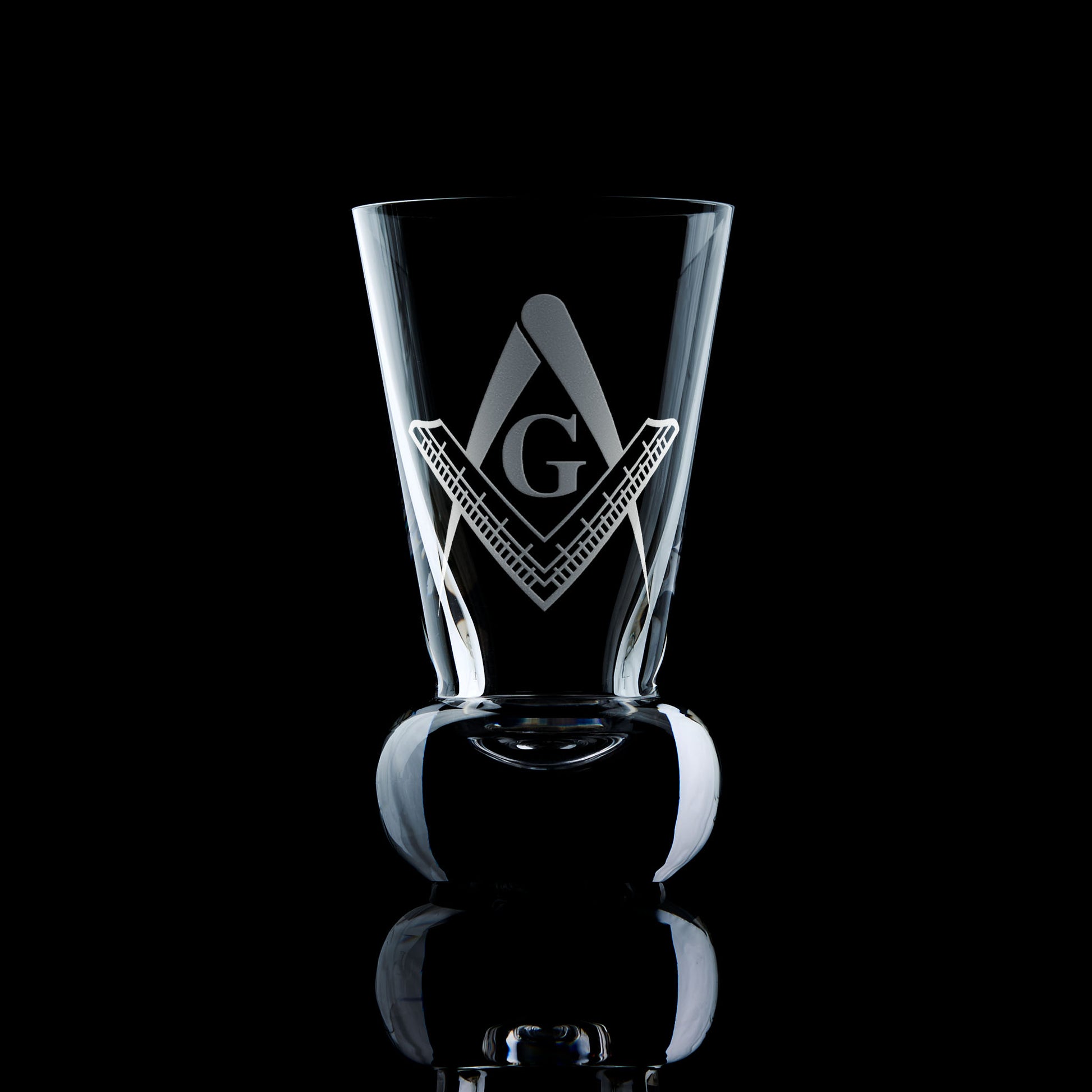 masonic firing glass engraved with a entered apprentice square and compass