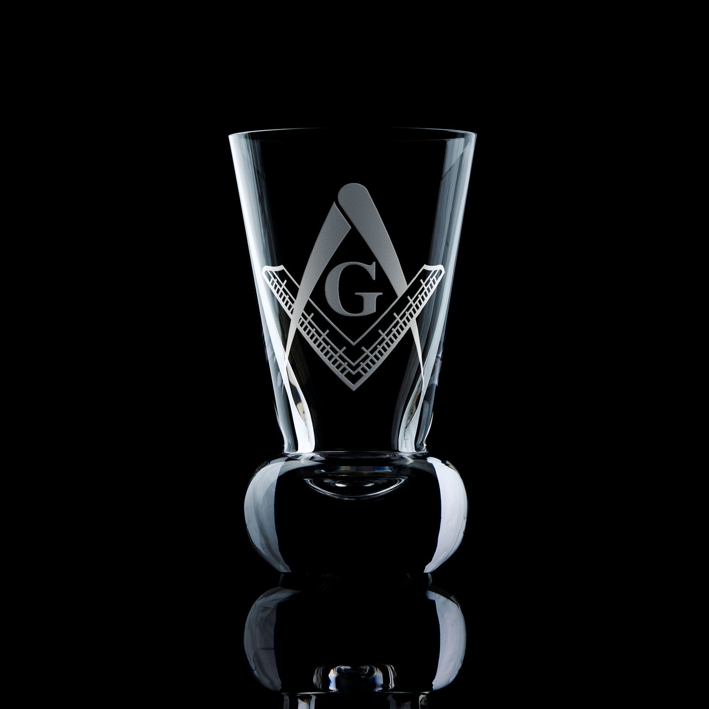 masonic firing glass engraved with a fellowcraft square and compass