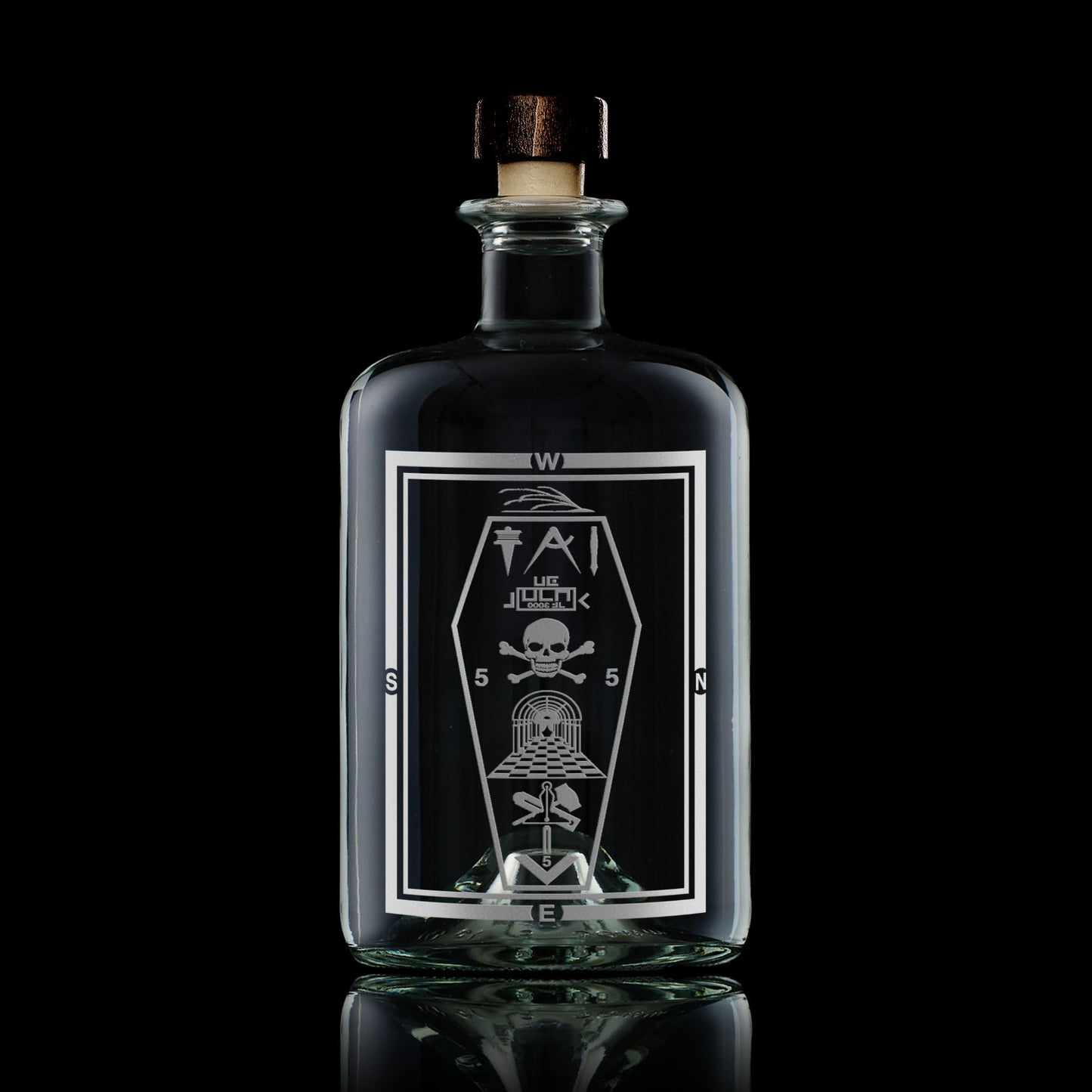 Masonic apothecary-style whisky decanter engraved with the 3rd Degree Tracing Board and optional personal message