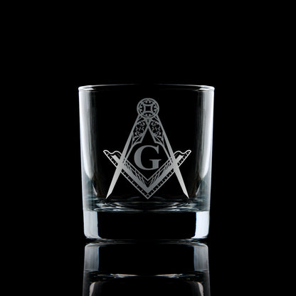 engraved whisky glass etched with masonic square and compass