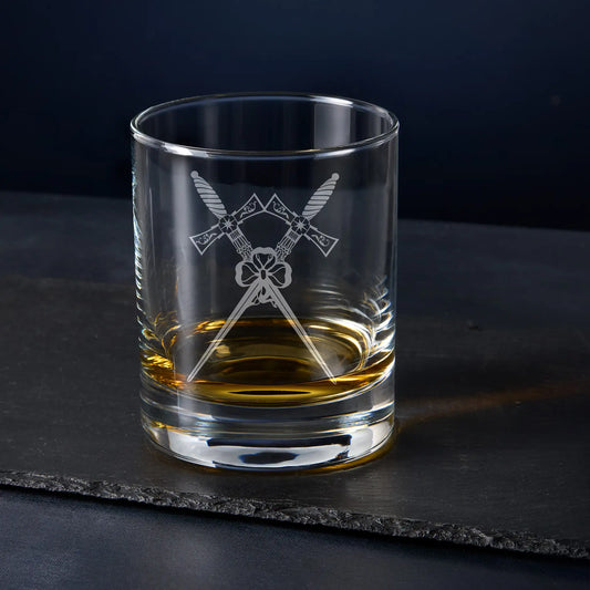 Whisky glass engraved with the Sword Bearer craft officer collar jewel, Scottish Constitution