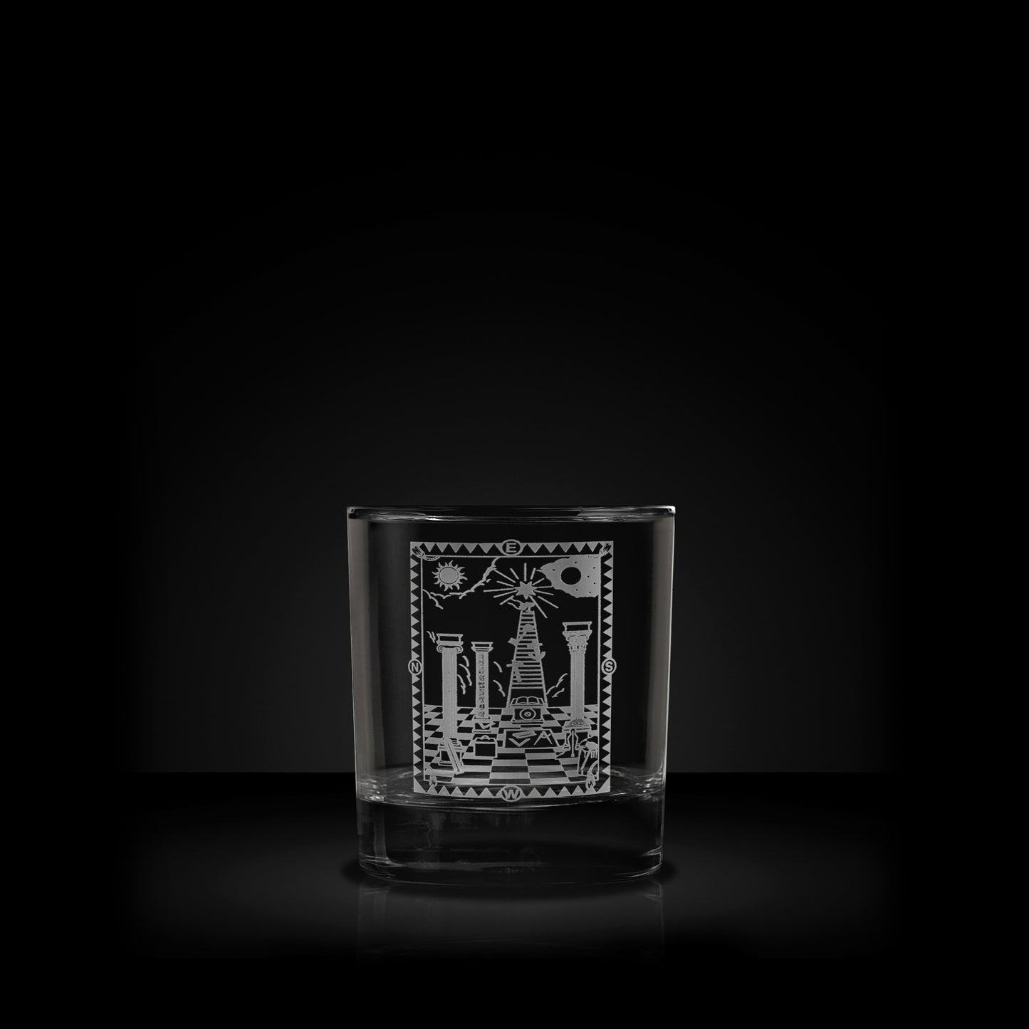 engraved whisky tumbler etched with an entered apprentice 1st degree tracing board