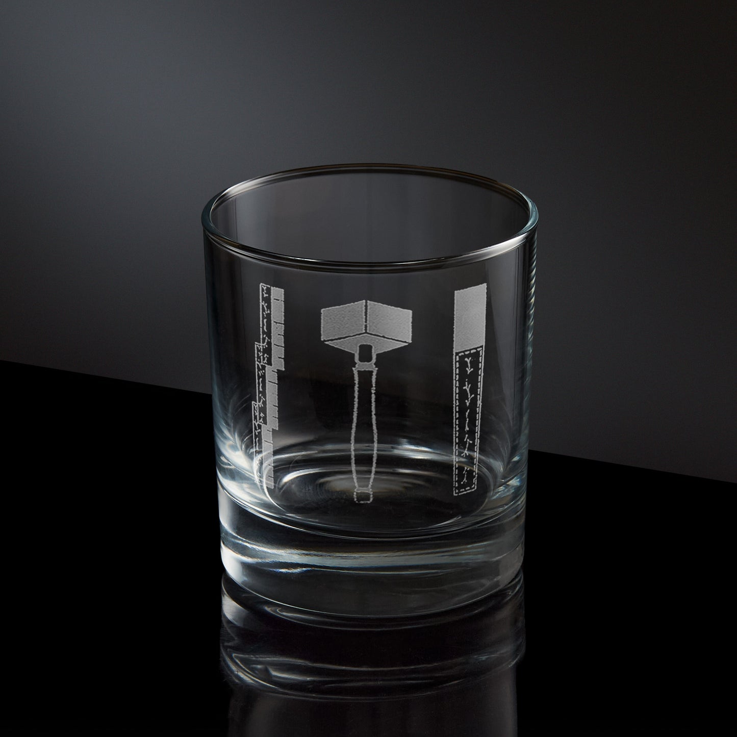 engraved masonic whisky glass etched with freemasons 1st degree entered apprentice working tools