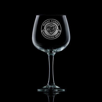 Engraved gin glass with Northern Soul love heart patch design featuring the words “Heart and Soul” and “Keep the Faith”