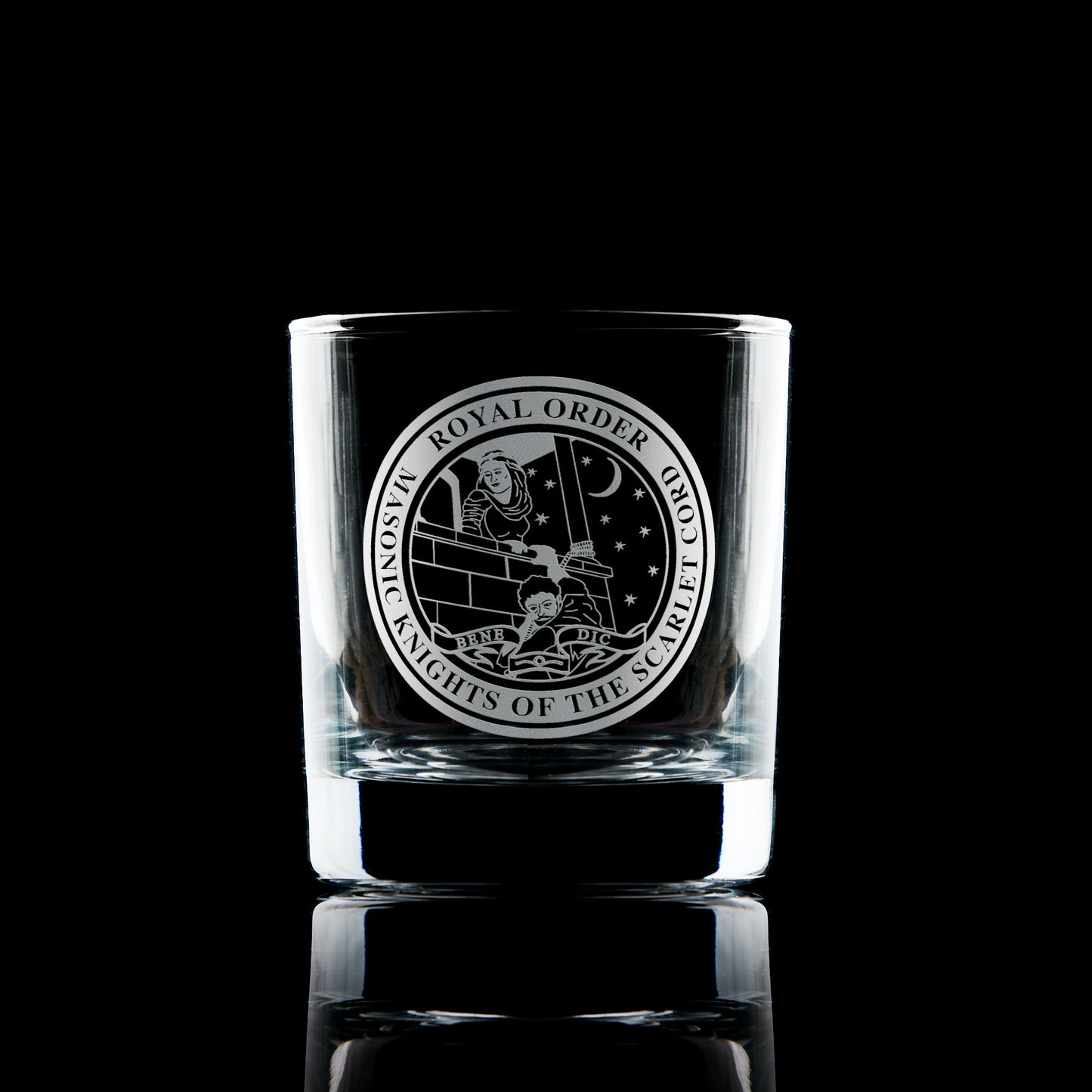  order of the masonic knights of the scarlet cord engraved whisky glass