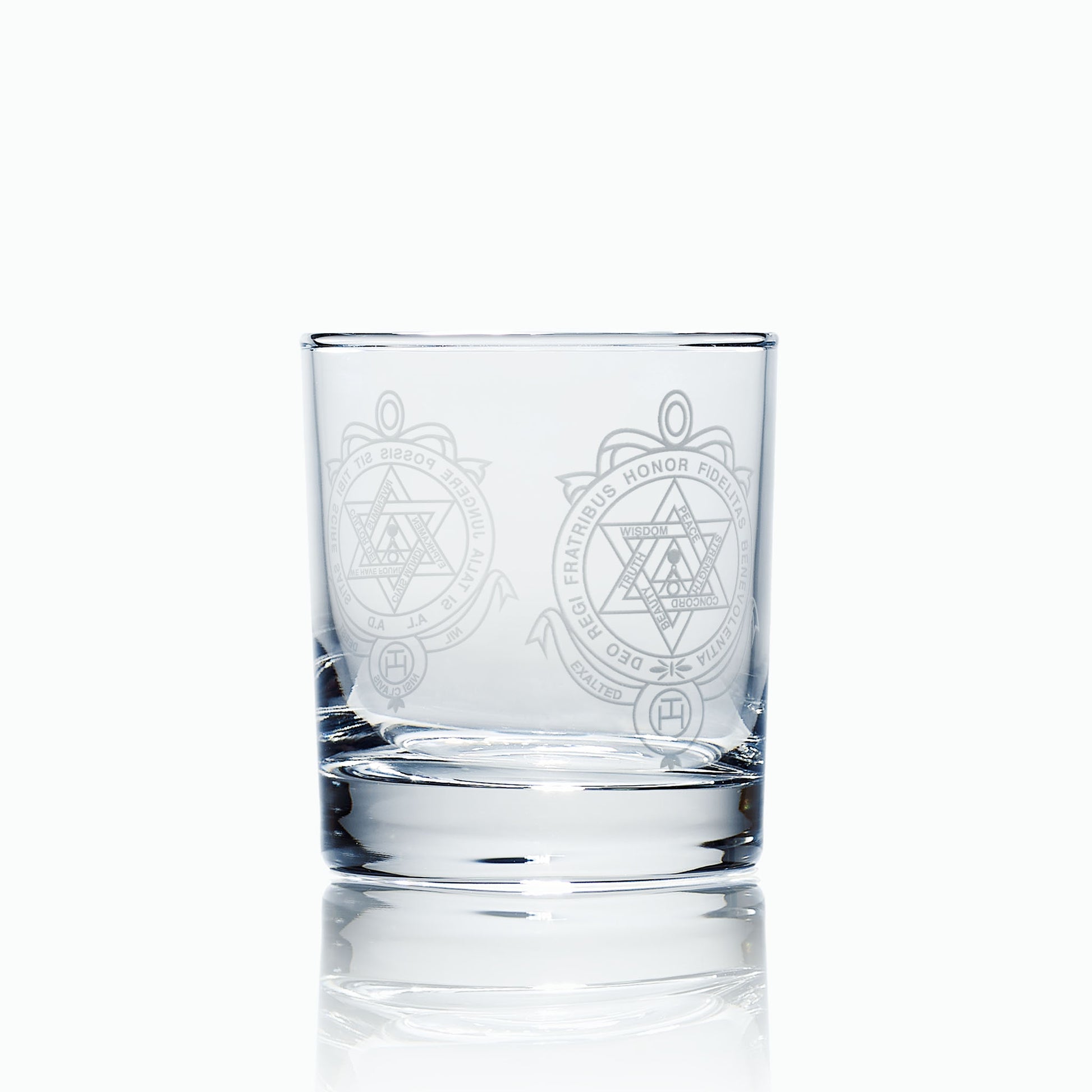 masonic whisky glass engraved with an english royal arch breast jewel