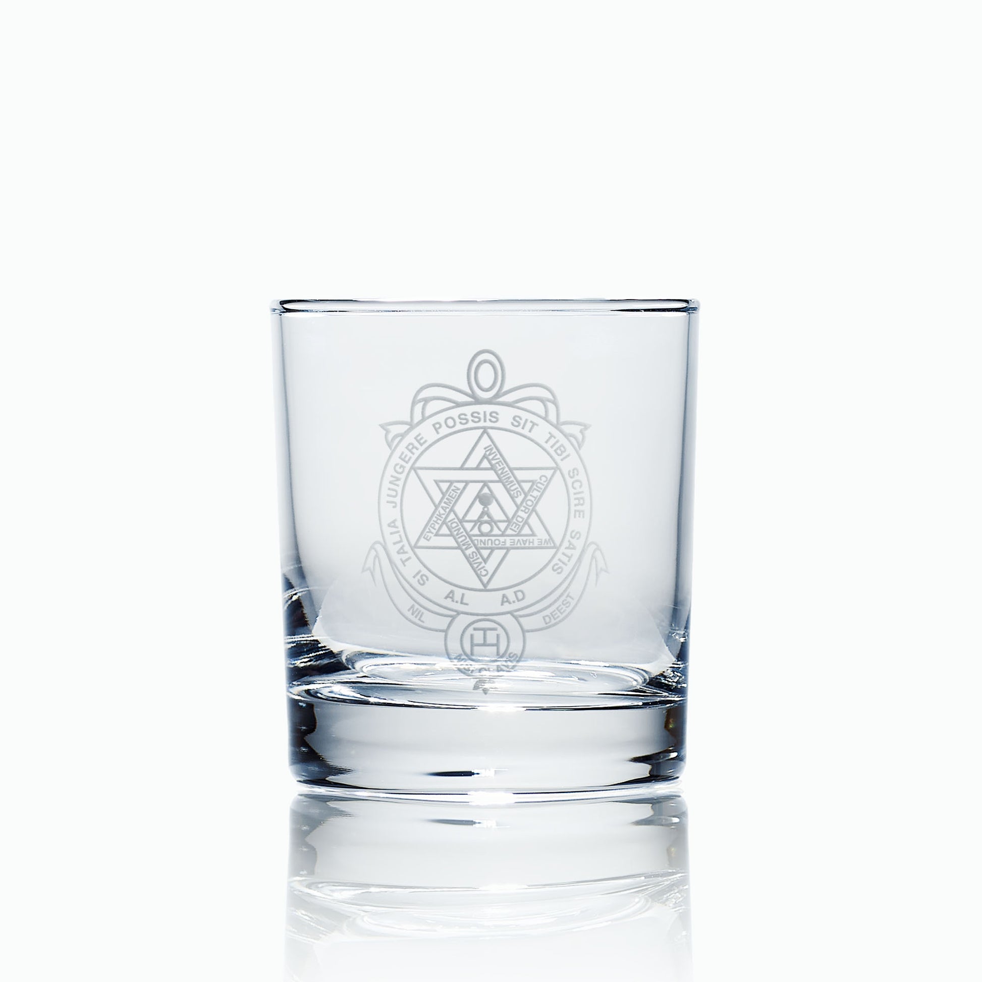 masonic whisky glass engraved with an english royal arch breast jewel