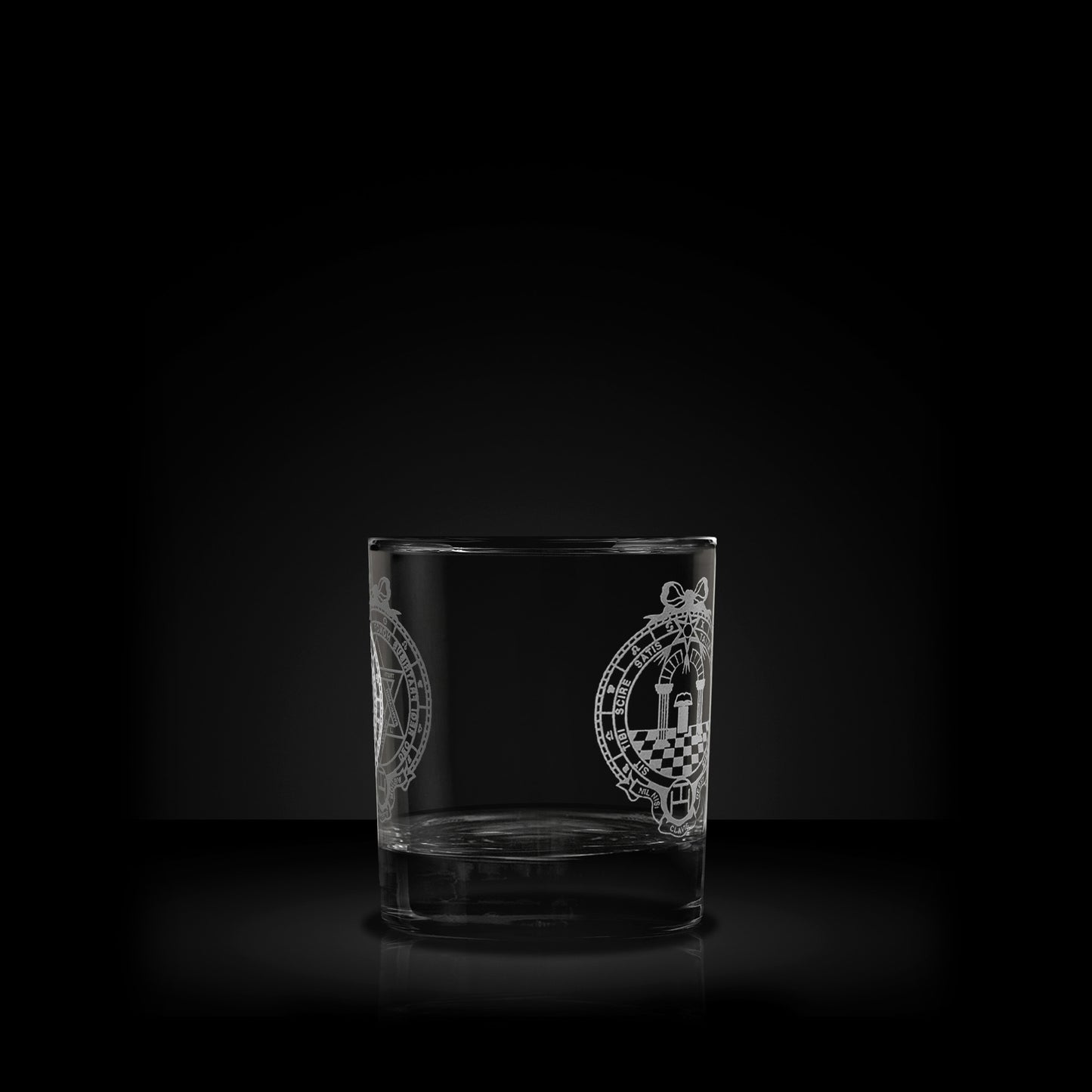 masonic whisky glass engraved with a Scottish royal arch breast jewel