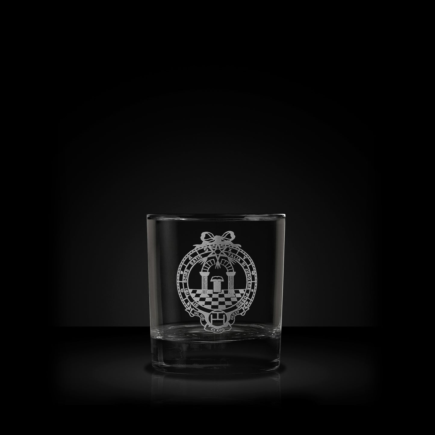 masonic whisky glass engraved with a Scottish royal arch breast jewel obverse design