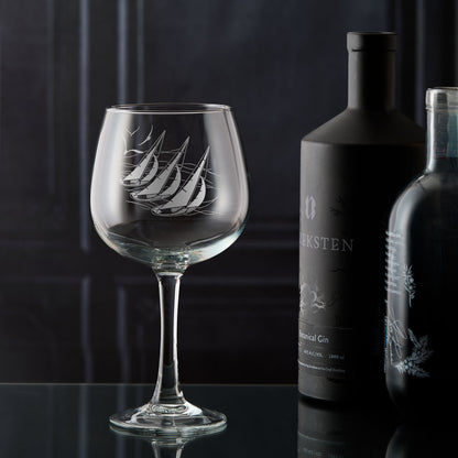 Gin glass engraved with sailing yachts and seabirds
