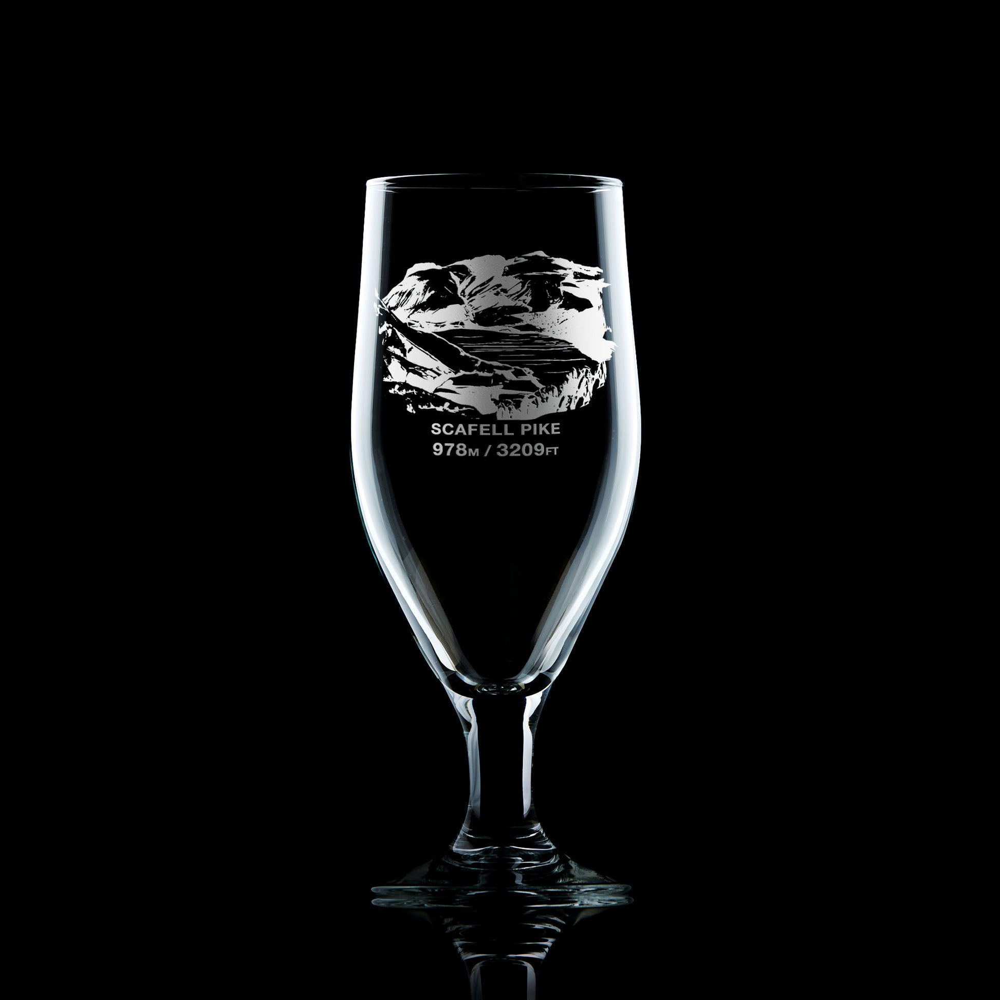 stemmed beer glass engraved with the English mountain Scafell Pike