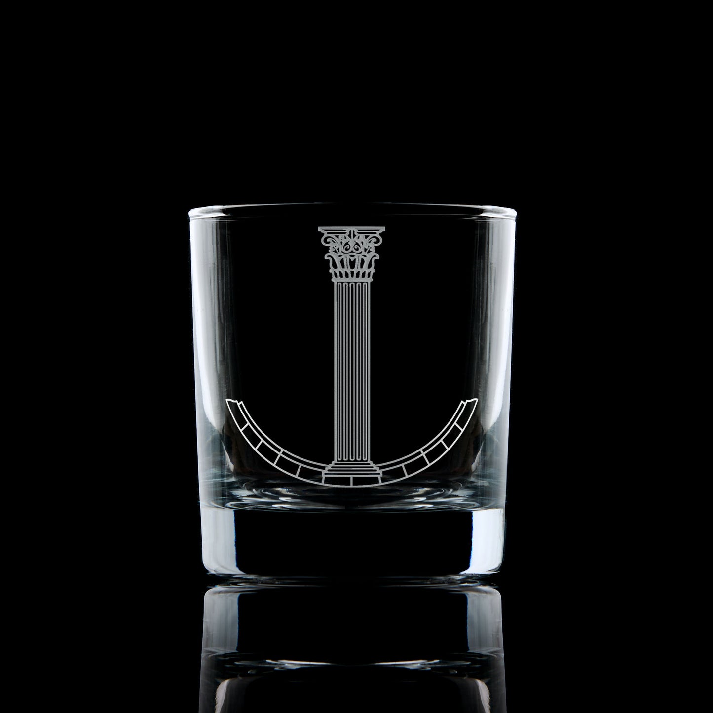Architect whisky glass with Scottish Constitution Jewel engraving, shown on black background