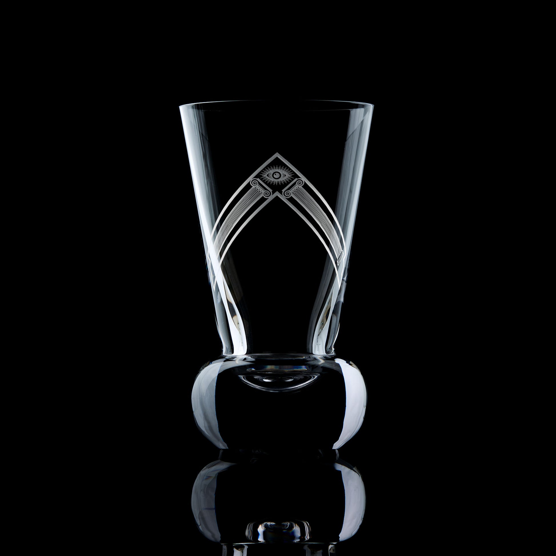 Masonic firing glass engraved with the Substitute Master collar jewel (Scottish Constitution), shown on a dark backdrop