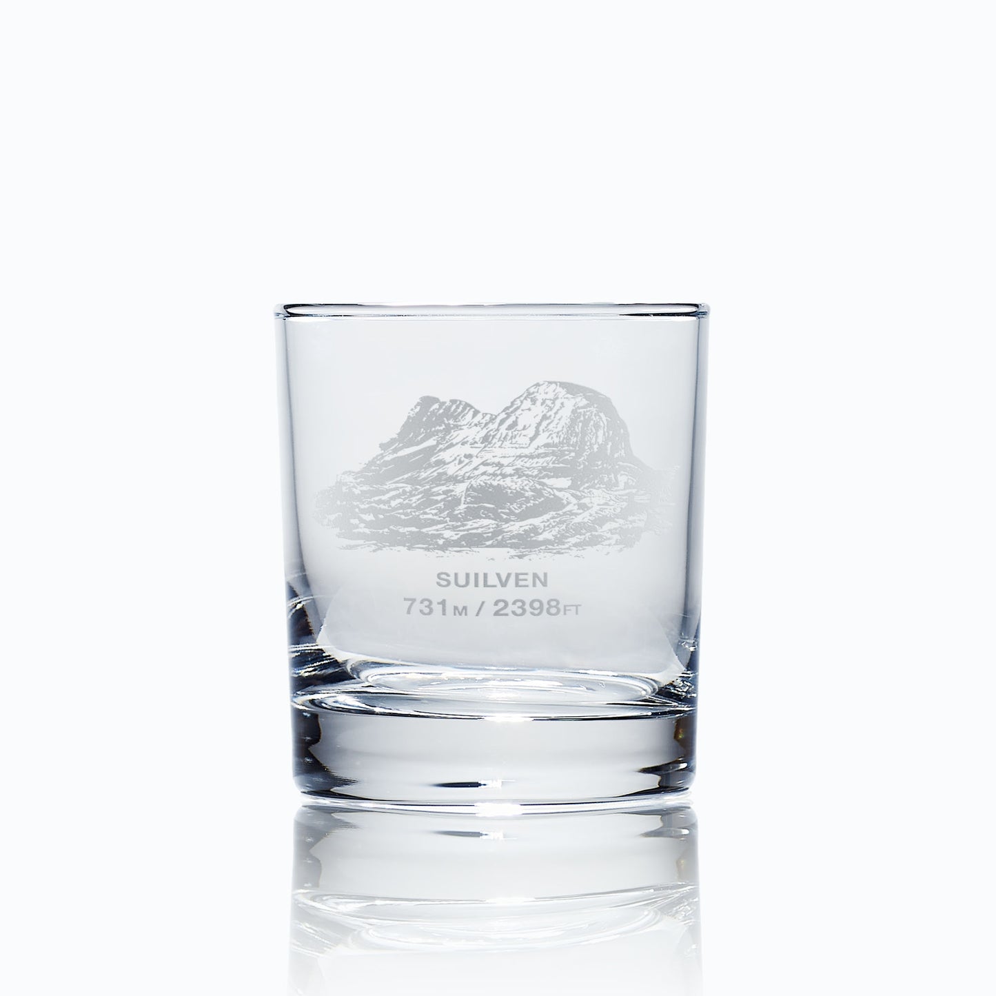 whisky glass engraved with mount Suilven in scotland