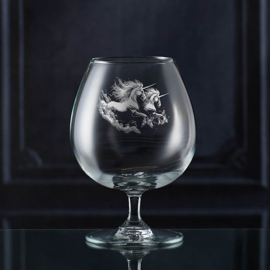 Traditional 550ml balloon brandy glass with engraved unicorns and message space