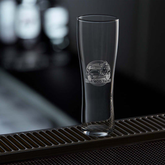 Tall pint glass engraved with a vespa T5 scooter