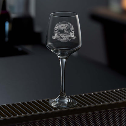 stemmed wine glass engraved with a vespa T5 scooter