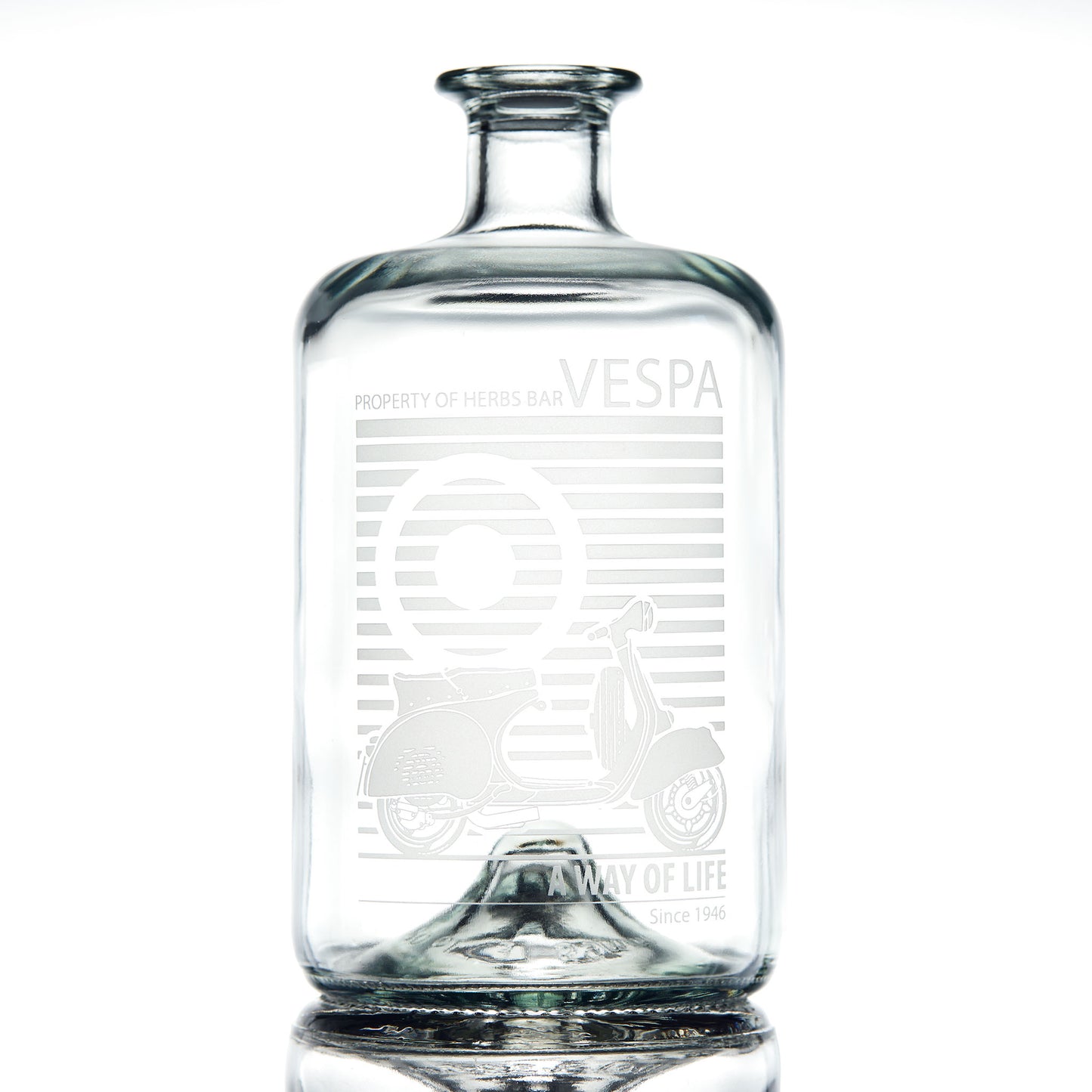 Personalised Vespa decanter engraved with gs150 scooter and mod target with text 