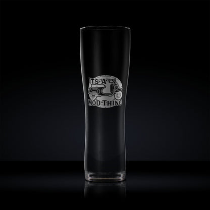 Tall pint glass engraved with a vespa primavera scooter