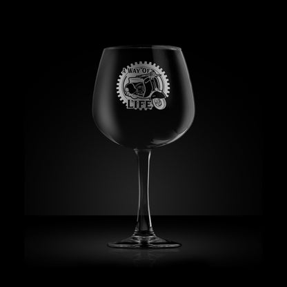 balloon gin glass engraved with vintage vespa GS150 scooter