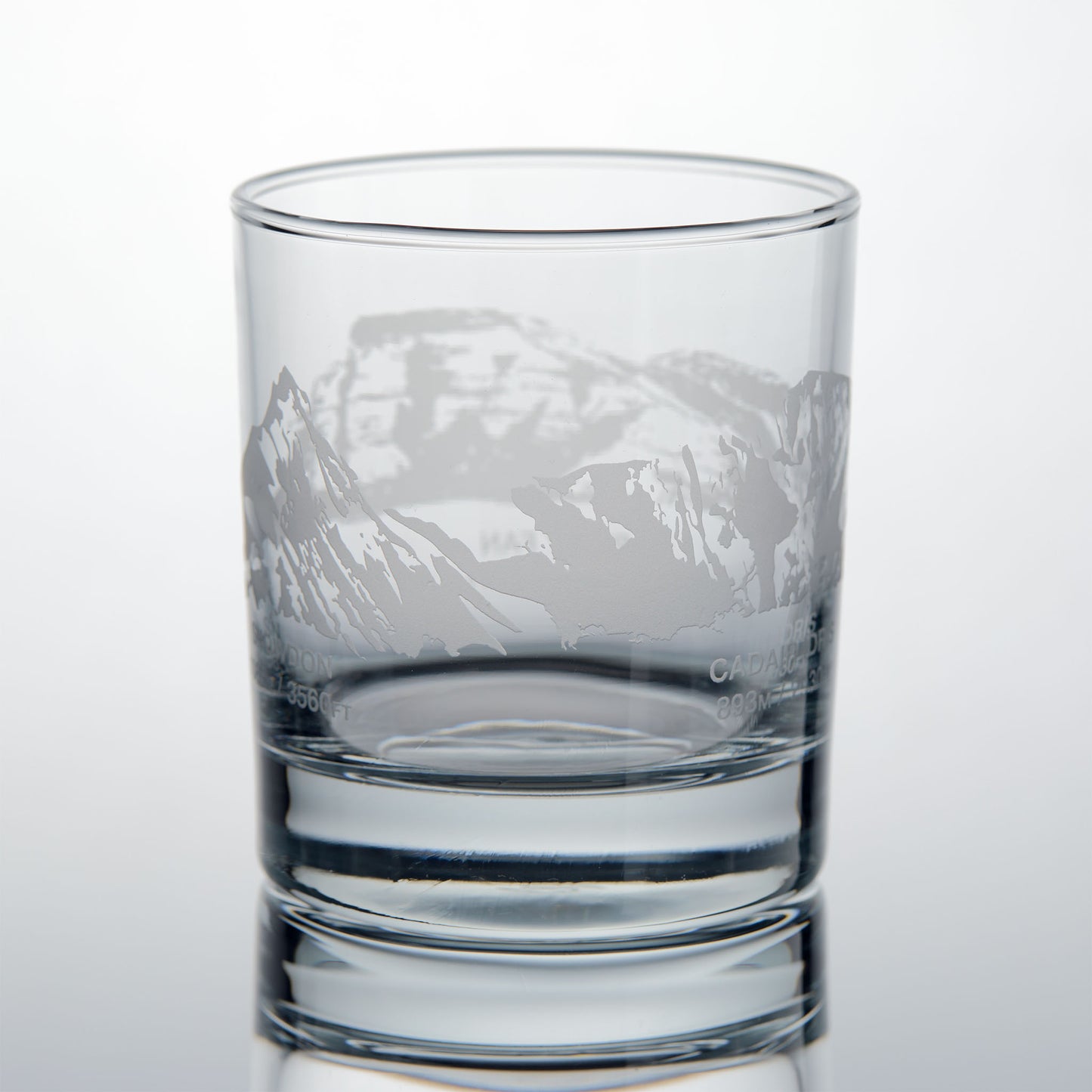 Welsh 3 Peaks whiskey glasses engraved with Mt Snowdon - Yr Wyddfa and Cadair Idris