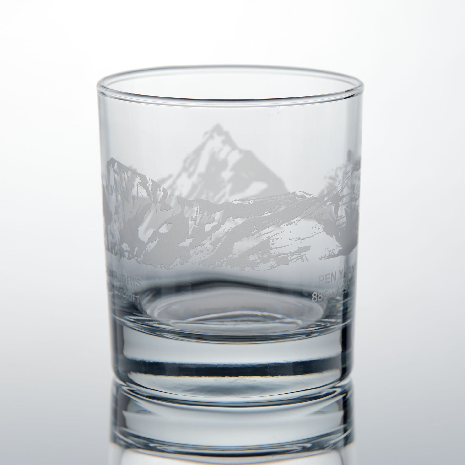 Welsh 3 Peaks whiskey glasses engraved with Cadair Idris and Pen Y Fan